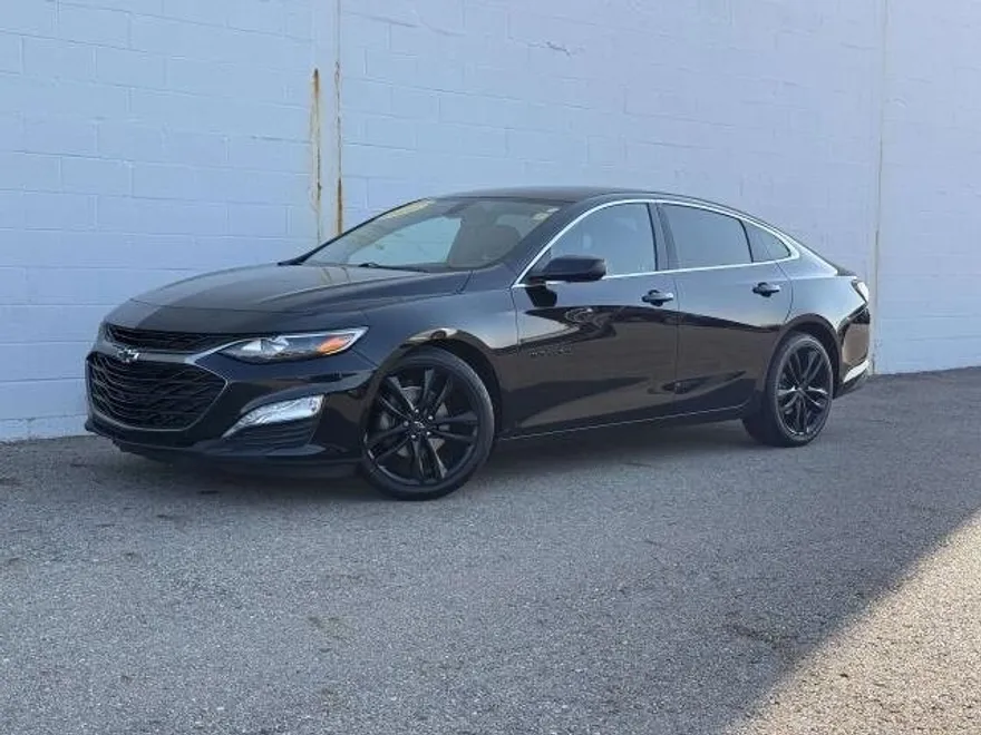2021 Chevrolet Malibu 1LT photo 1