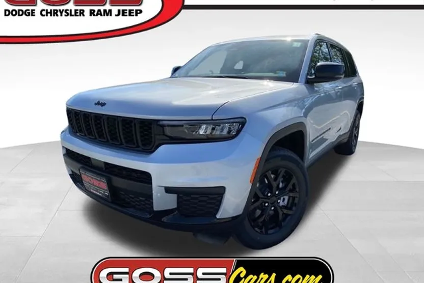 2025 Jeep Grand Cherokee Altitude photo 1