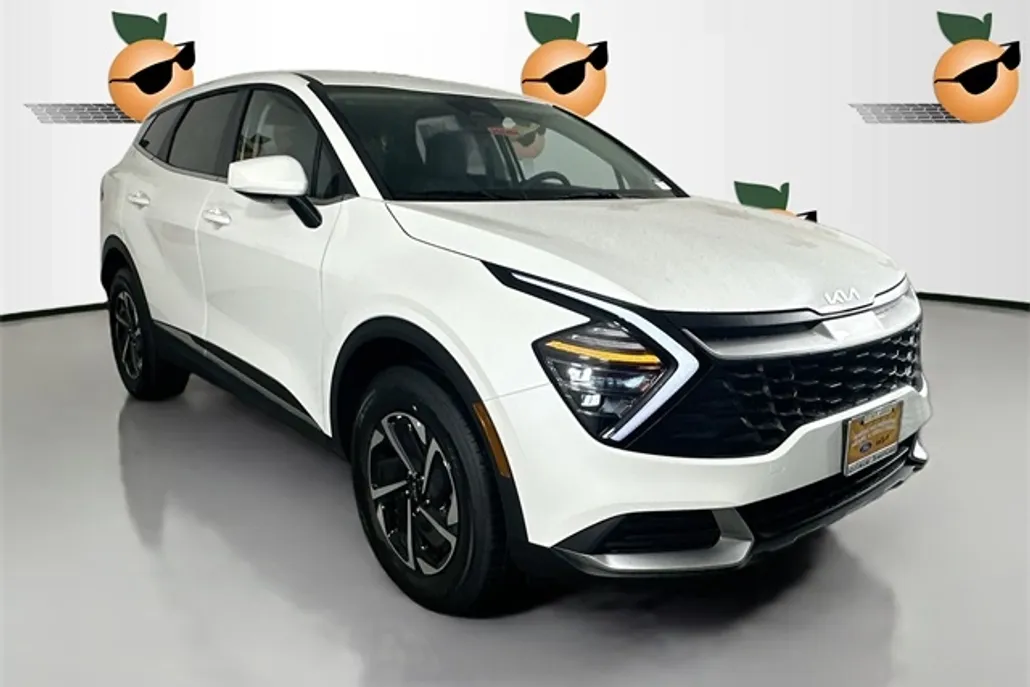 2025 Kia Sportage Hybrid LX photo 1
