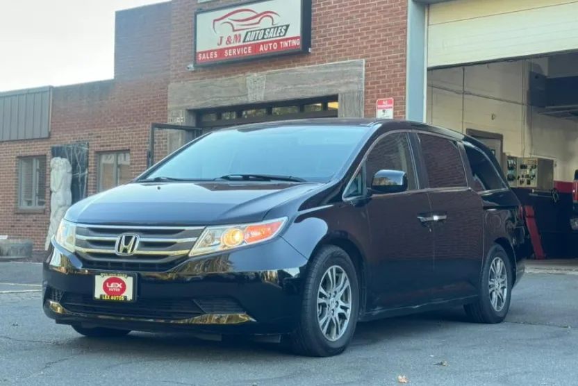 2013 Honda Odyssey EX-L photo 1