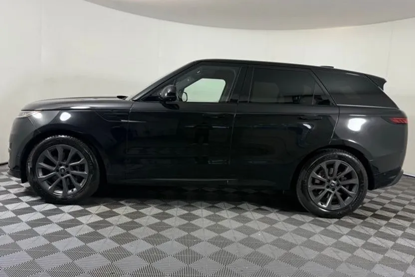 2024 Land Rover Range Rover Sport P400 Dynamic SE photo 1