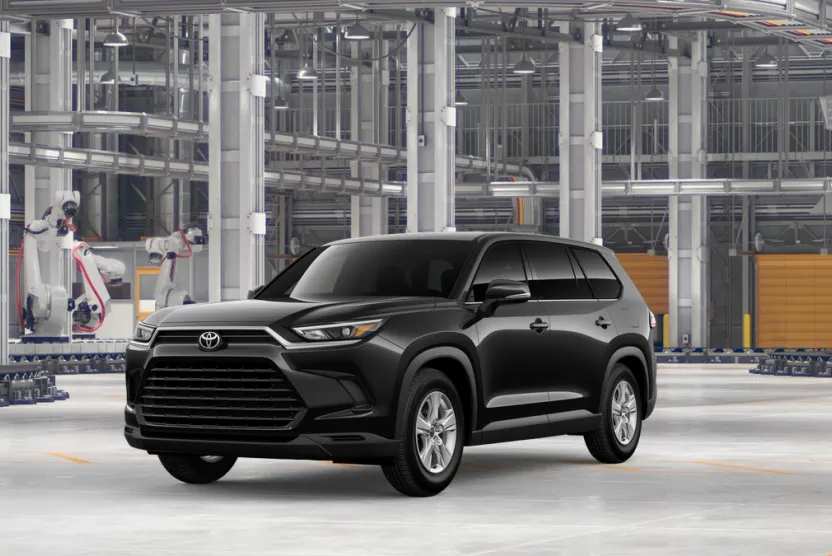 2026 Toyota Grand Highlander LE photo 1