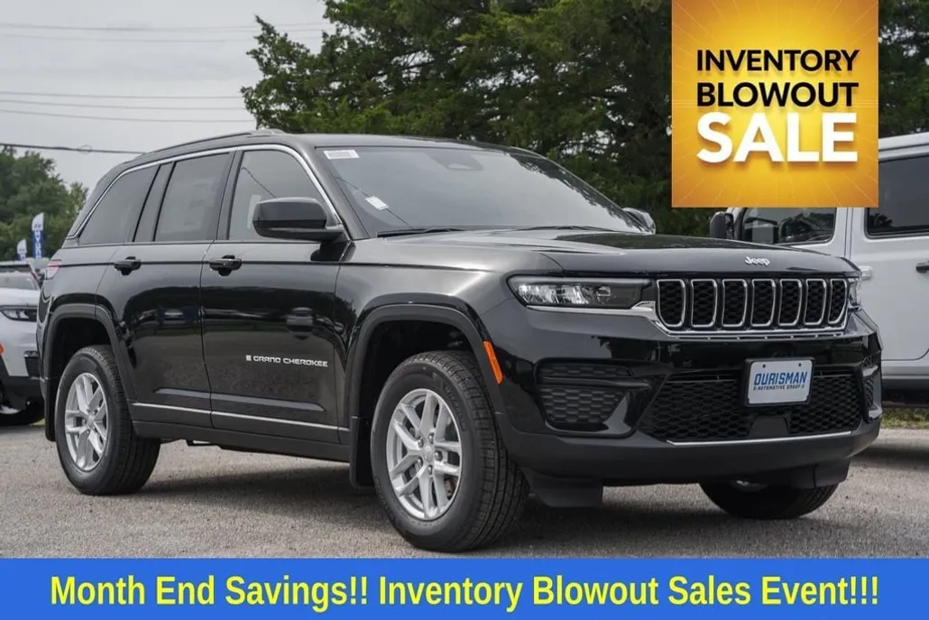 2025 Jeep Grand Cherokee Laredo photo 1