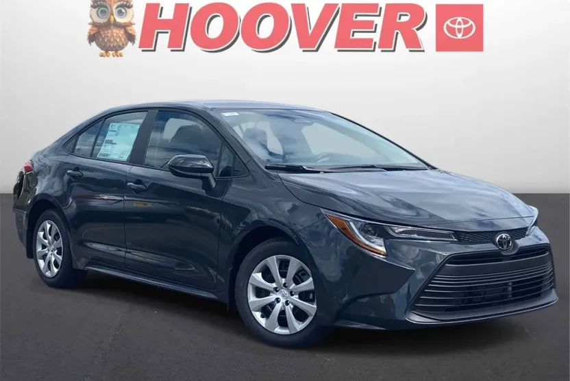 2026 Toyota Corolla LE photo 1
