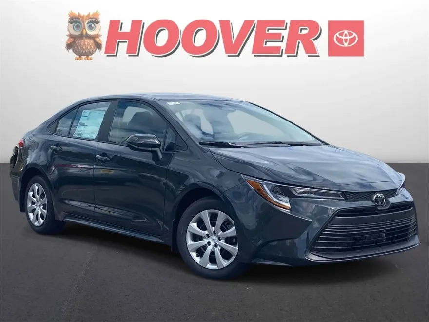 2026 Toyota Corolla LE photo 1