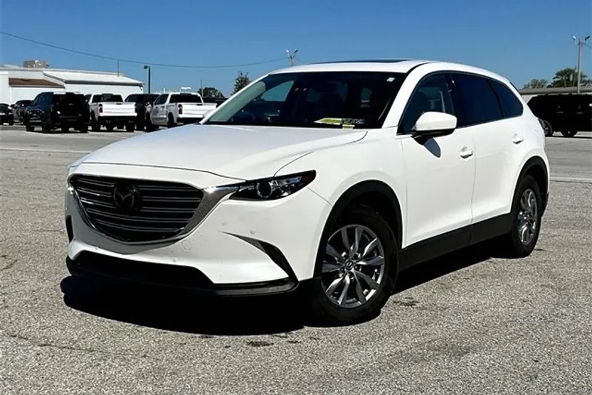2019 Mazda CX-9 Touring photo 1
