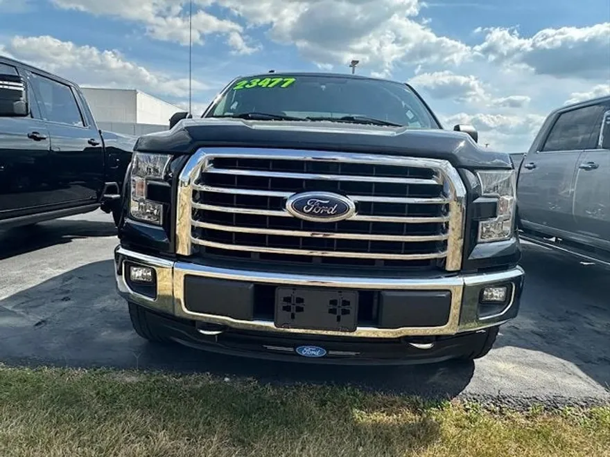 2015 Ford F-150 XLT photo 1