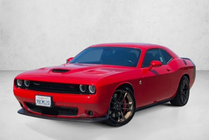 2021 Dodge Challenger R/T Scat Pack photo 1