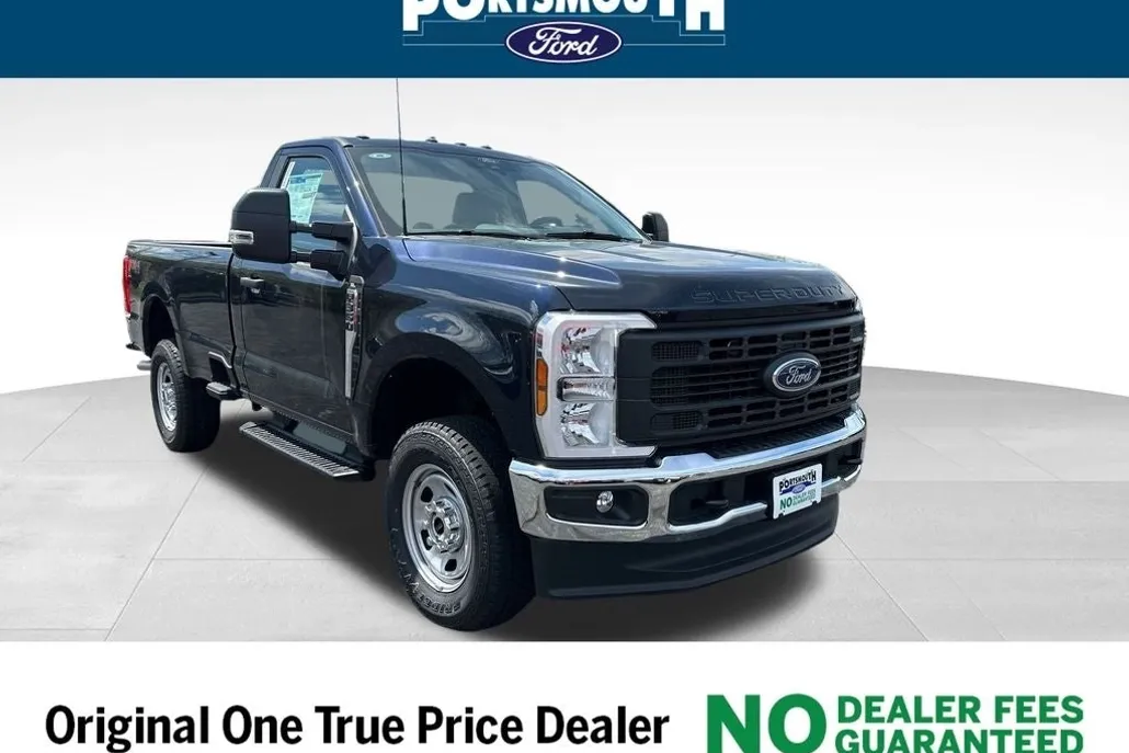 2025 Ford F-350 photo 1