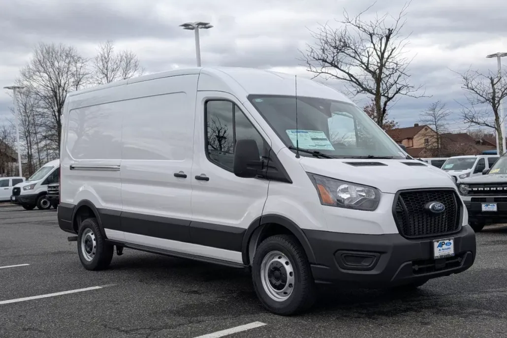 2025 Ford Transit Cargo Van photo 1