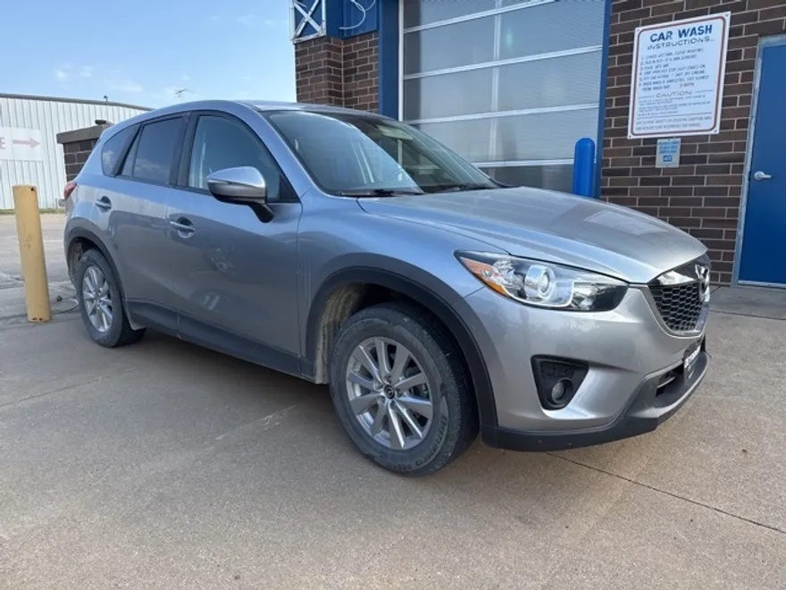 2015 Mazda CX-5 Touring photo 1