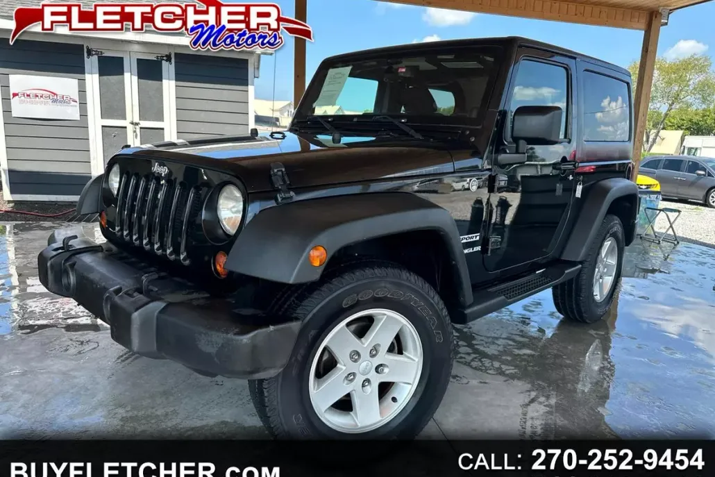 2013 Jeep Wrangler Sport photo 1