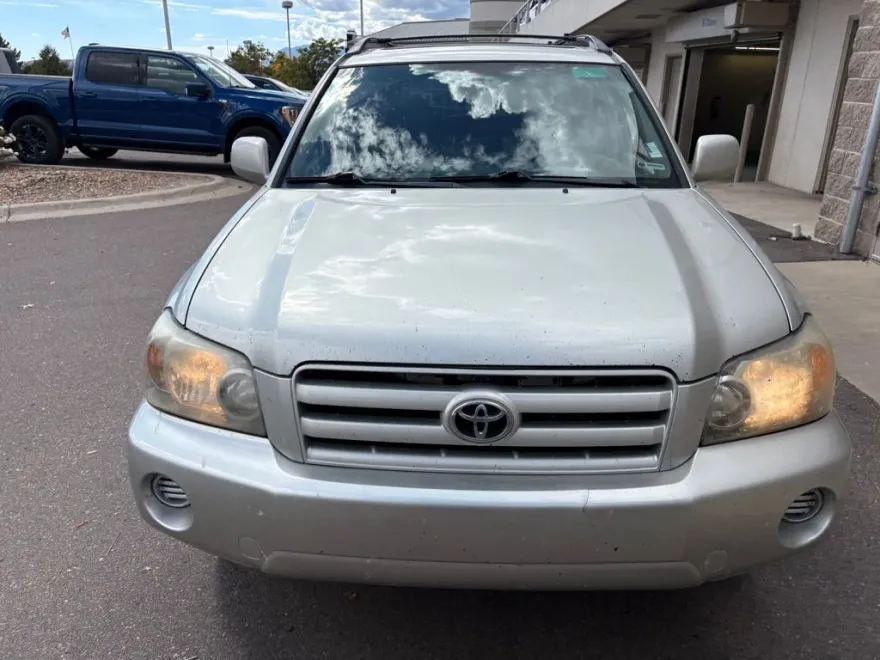 2005 Toyota Highlander photo 1