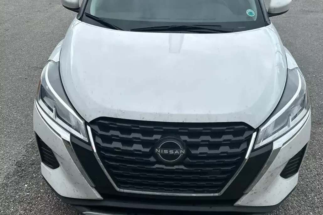 2024 Nissan Kicks SV photo 1