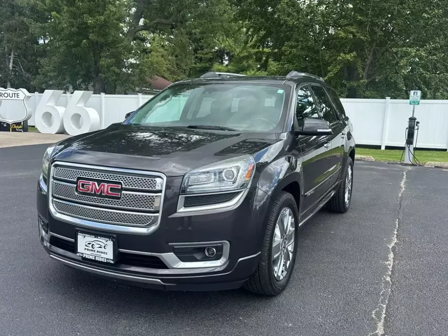2016 Gmc Acadia Denali photo 1