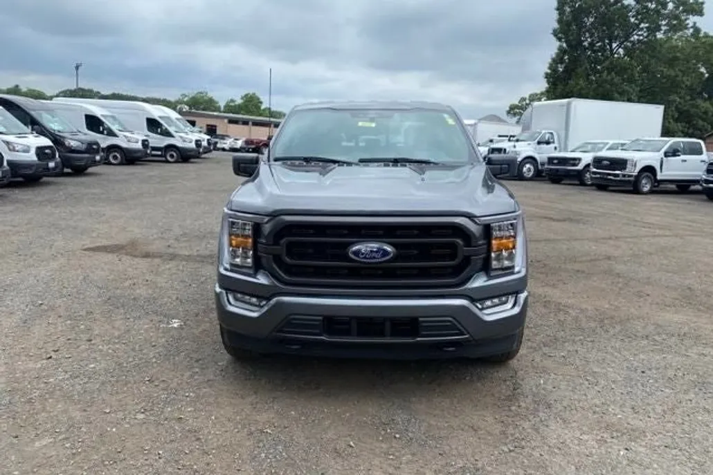 2023 Ford F-150 XLT photo 1
