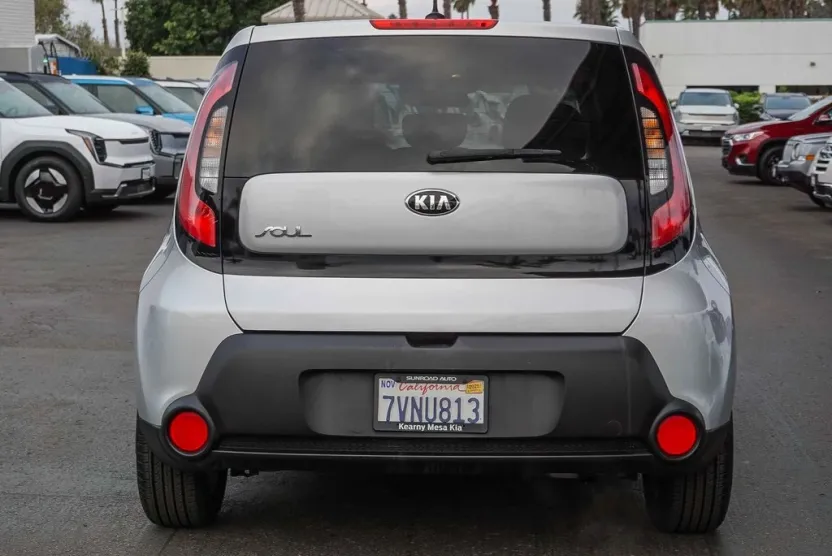 2016 Kia Soul Base photo 1