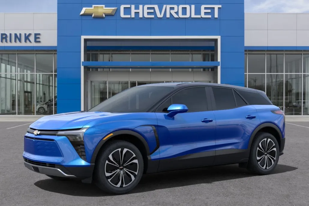 2025 Chevrolet Blazer EV photo 1