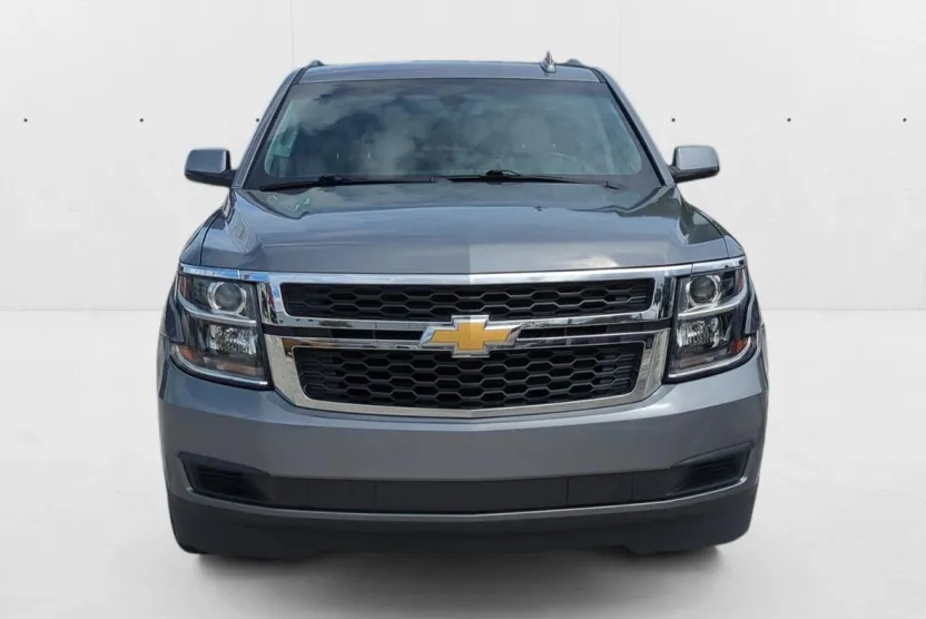 2019 Chevrolet Tahoe LS photo 1
