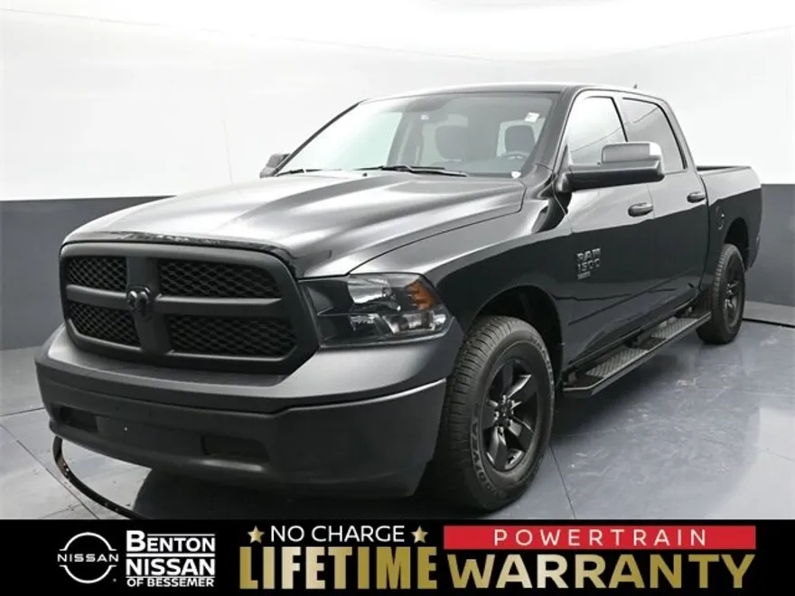 2024 Ram 1500 Classic Tradesman photo 1