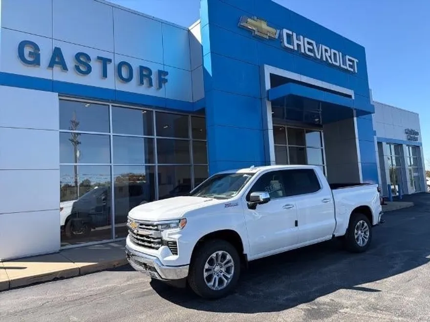 2026 Chevrolet Silverado 1500 LTZ photo 1