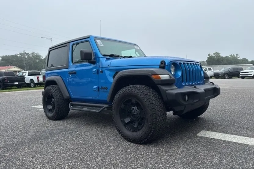 2021 Jeep Wrangler Sport S photo 1