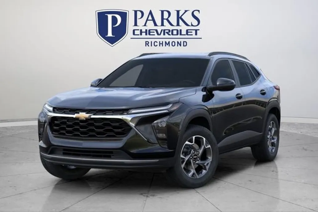 2025 Chevrolet Trax LT photo 1