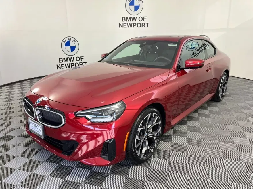 2025 Bmw 230i xDrive photo 1