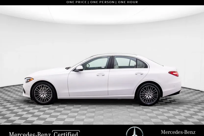 2025 Mercedes Benz C 300 4MATIC photo 1