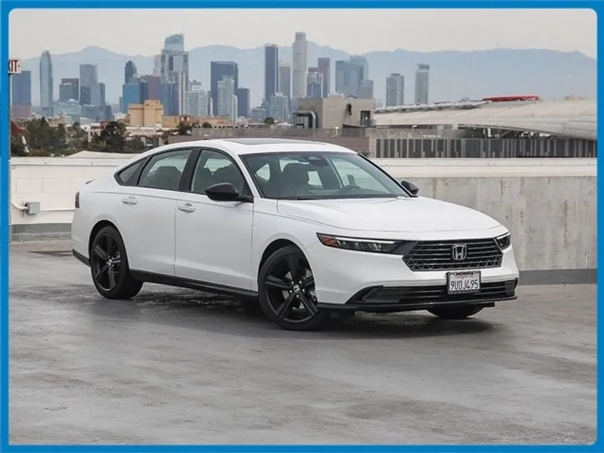 2025 Honda Accord Hybrid Sport-L photo 1