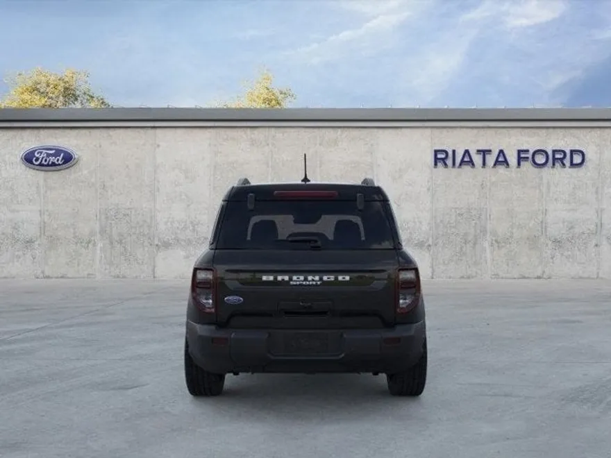 2025 Ford Bronco Sport Outer Banks photo 5