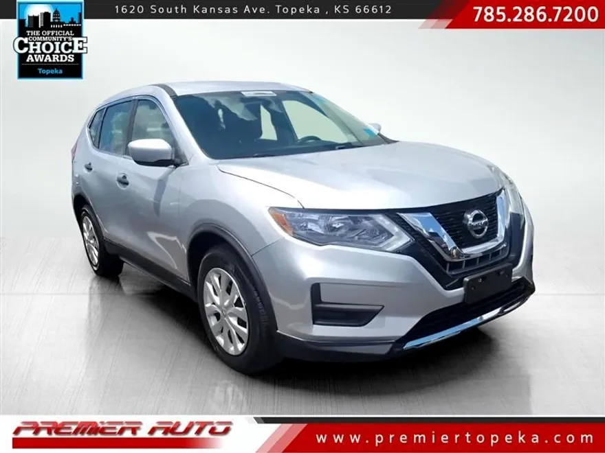 2017 Nissan Rogue S photo 1