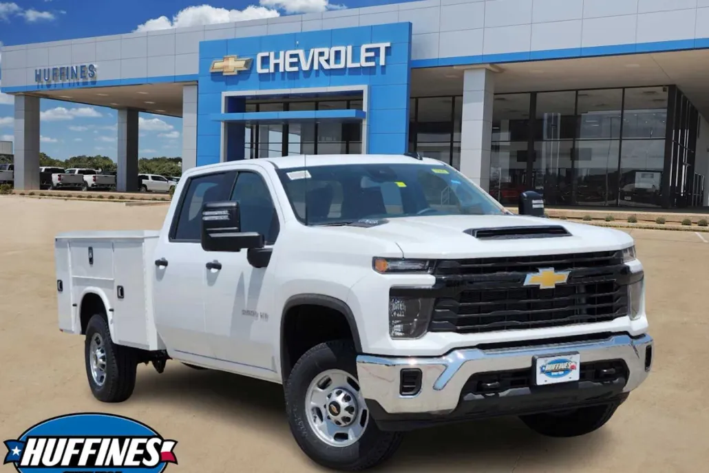 2024 Chevrolet Silverado 2500HD photo 1