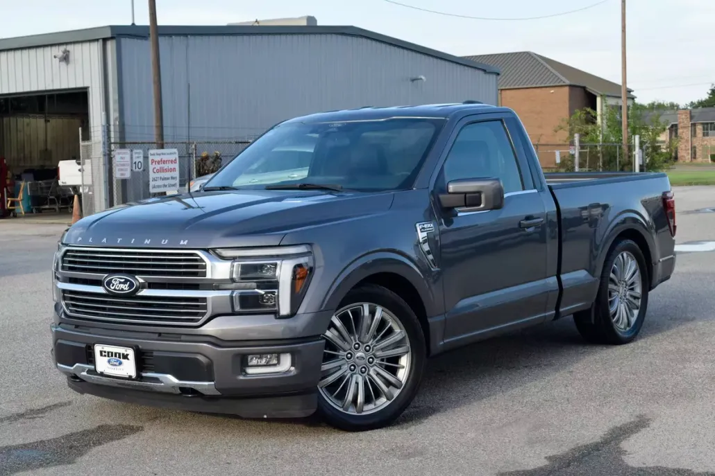 2025 Ford F-150 XL photo 1
