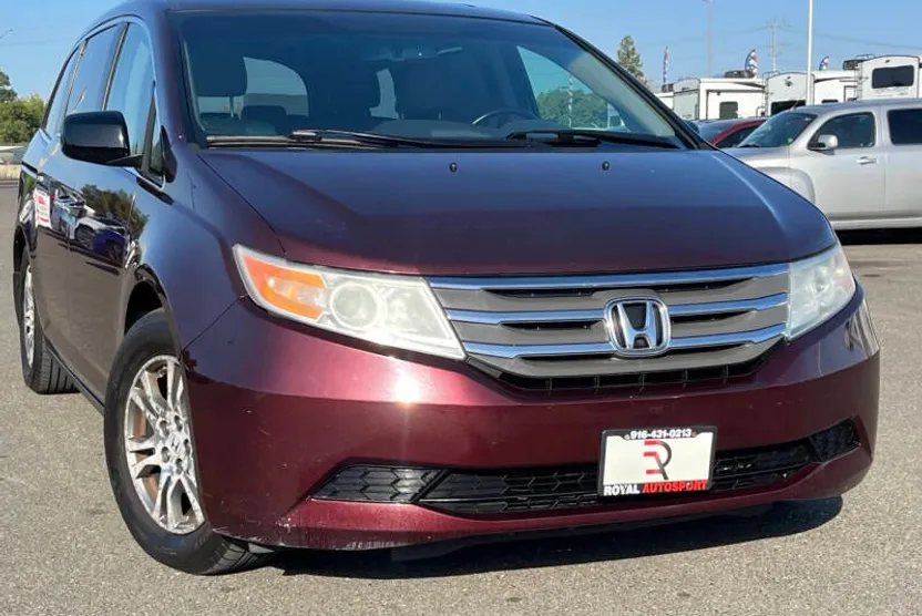 2012 Honda Odyssey EX-L photo 1