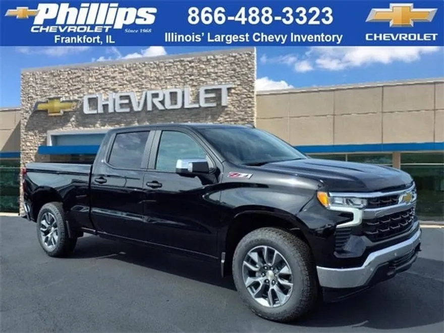 2026 Chevrolet Silverado 1500 LT photo 1