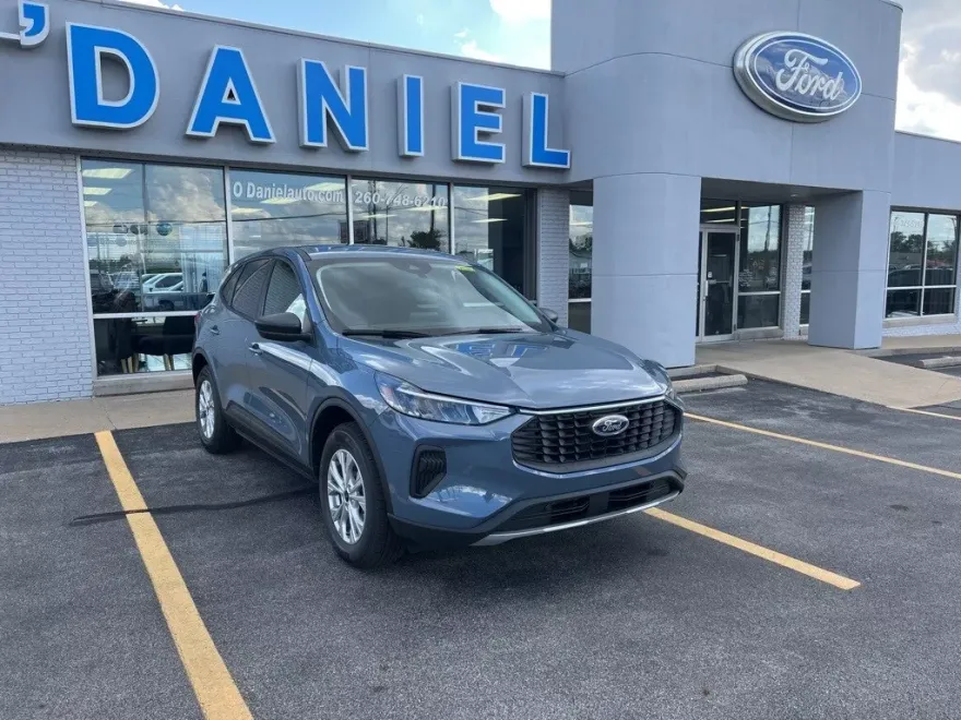 2025 Ford Escape Active photo 1