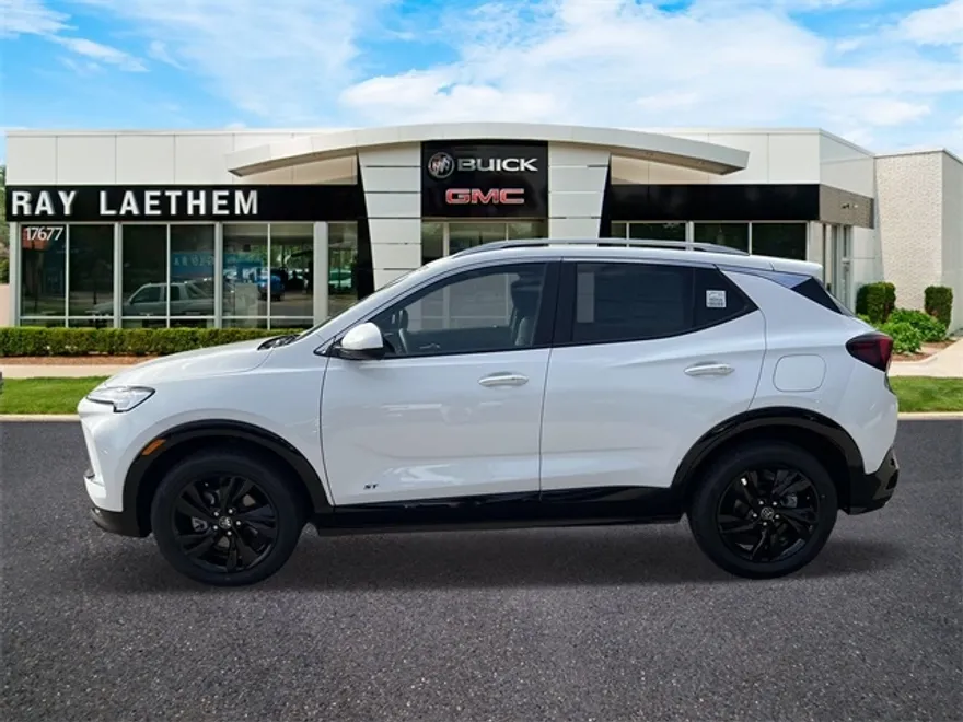 2026 Buick Encore GX Sport Touring photo 1