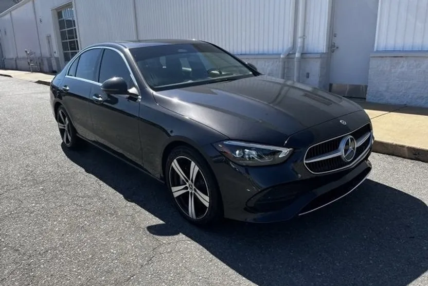 2022 Mercedes Benz C 300 photo 1
