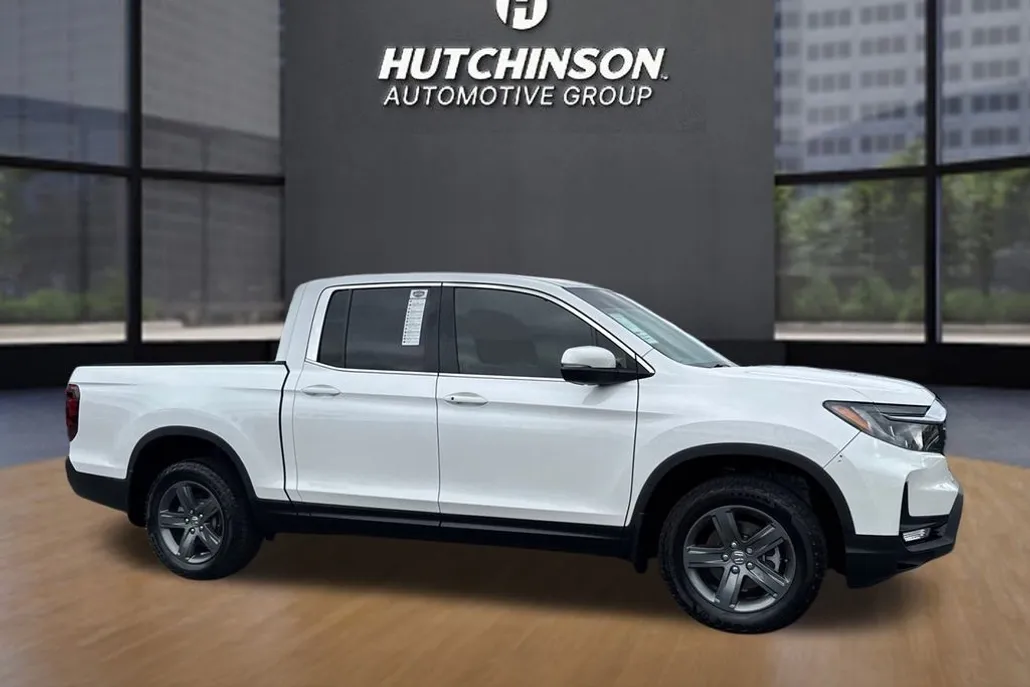 2023 Honda Ridgeline RTL photo 1