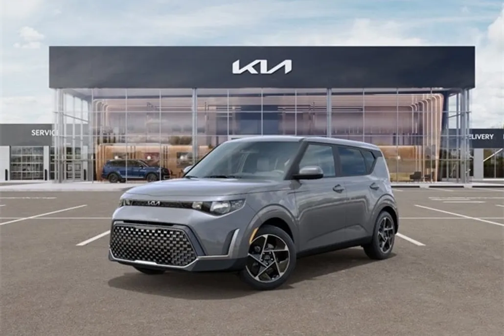 2025 Kia Soul EX photo 1