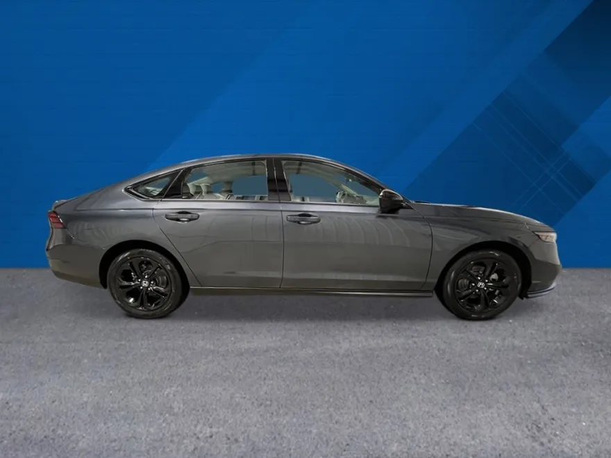 2025 Honda Accord SE photo 1