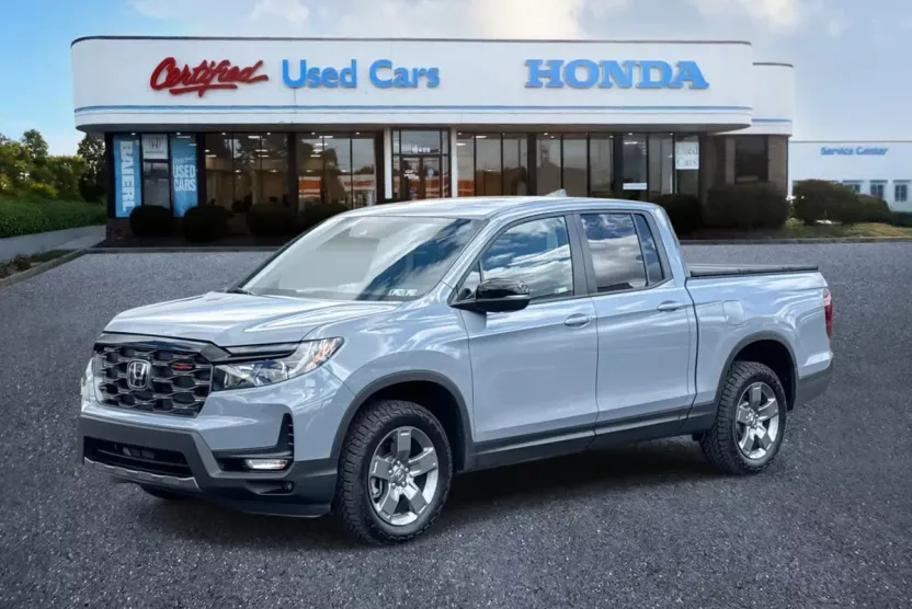 2025 Honda Ridgeline TrailSport photo 1
