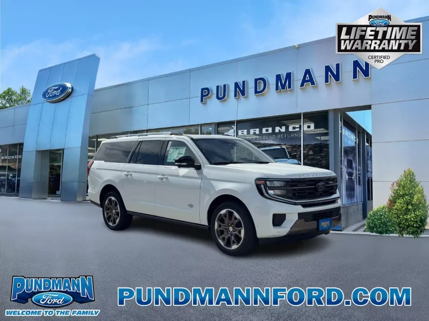 2025 Ford Expedition King Ranch MAX photo 1