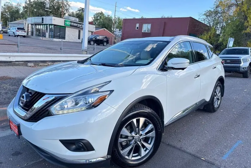 2015 Nissan Murano SL photo 1