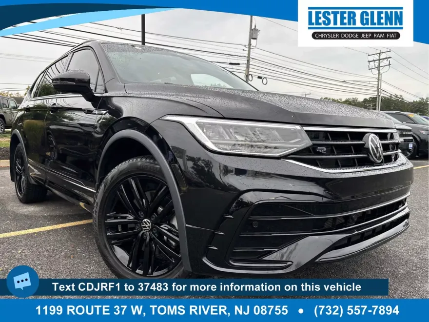 2022 Volkswagen Tiguan SE R-Line Black photo 1