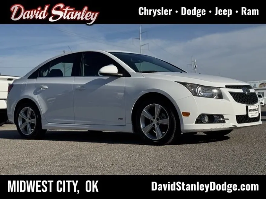 2014 Chevrolet Cruze photo 1