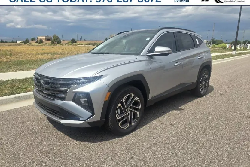 2025 Hyundai Tucson Hybrid Limited photo 1