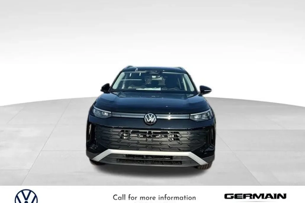 2025 Volkswagen Tiguan S photo 1