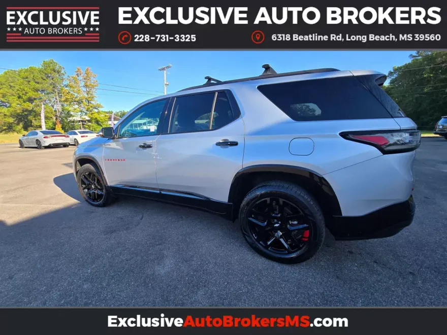 2020 Chevrolet Traverse Premier photo 1